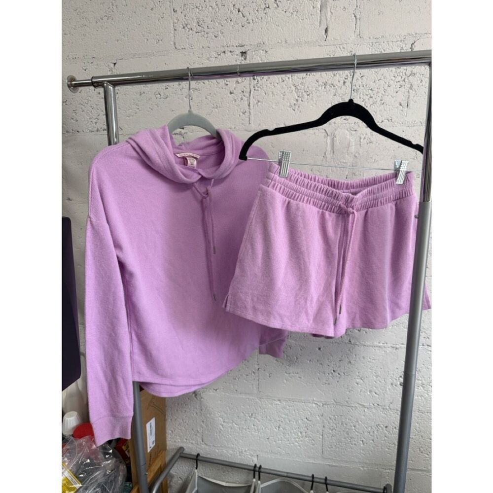 Lavender Lightweight Hoodie - NWT - Victoria Secret - Size XS - NEW